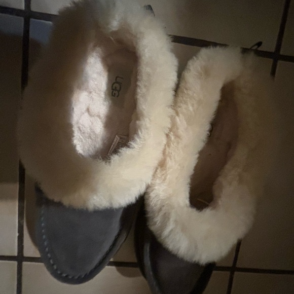 UGG Shoes - UGG Slippers/Shoes Women’s